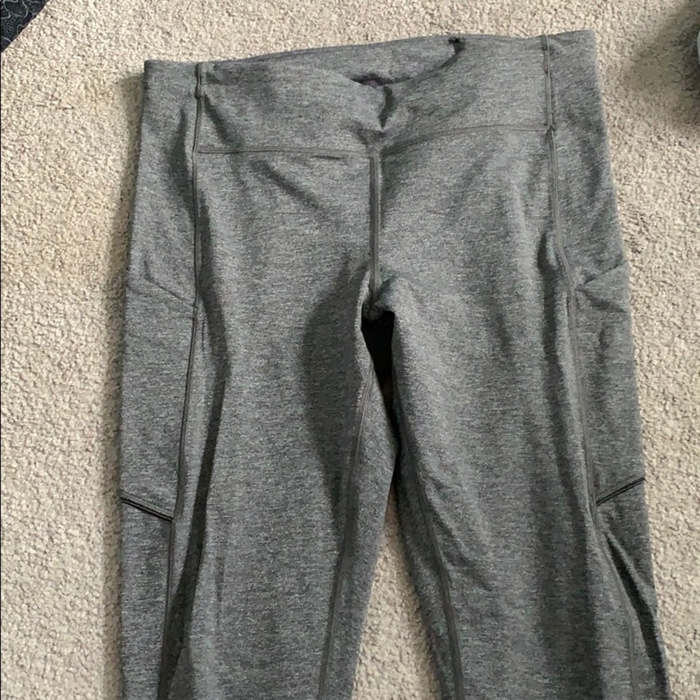Lululemon speed up tight 28 inch
